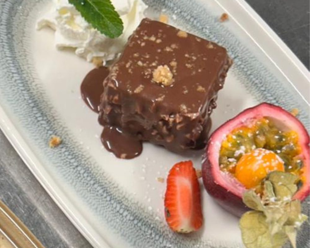 rocher chocolat noisette Le Lodge 83